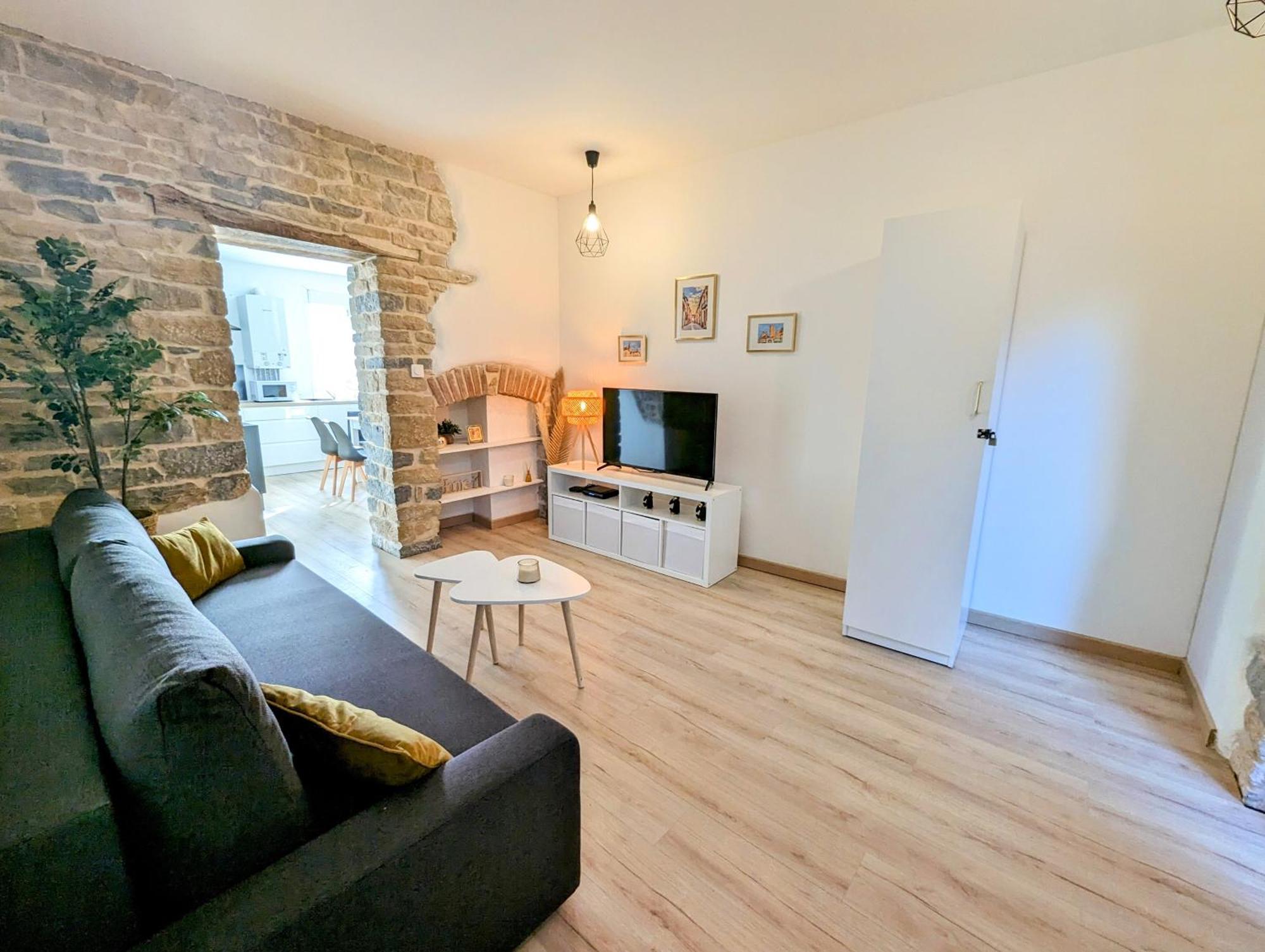 Logement Complet Dijon Centre Jusqu'A 6 Couchages Exterior photo